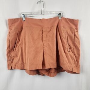 Athleta Trekkie North Short Orange Womens Athletic Shorts Size 24 Nylon/Spandex